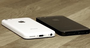 iPhone 5S和iPhone 5C 你更期待哪一款？